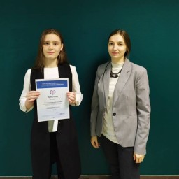 Ученица 9А класса Мельницкая Анна-Александра стала победителем в "Конкурсе Переводов"