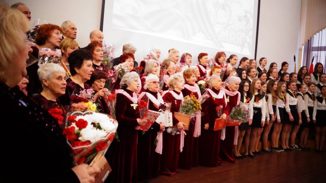 Праздничный концерт, посвященный Дню Победы в Великой Отечественной войне.